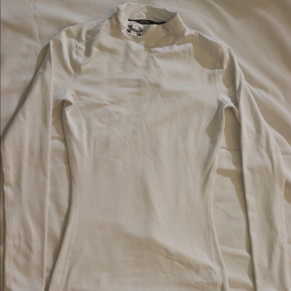 Under Armor fitted cool gear top